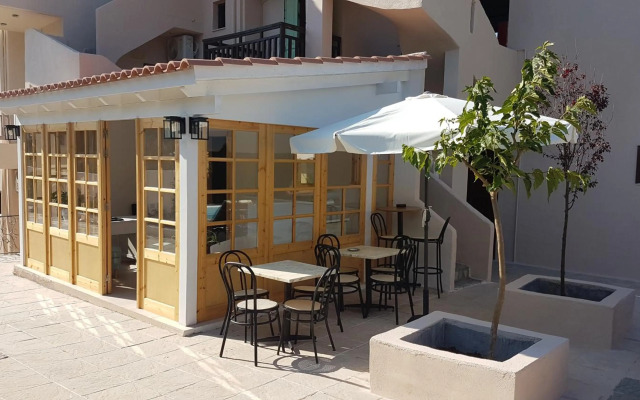 Sirocco Apartments