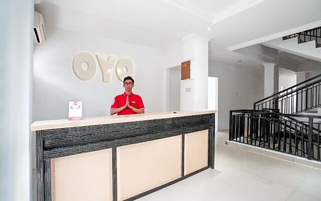 OYO 306 Koen Residence Near RS Gandaria