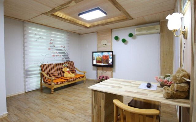 Gyeongju KB Pension