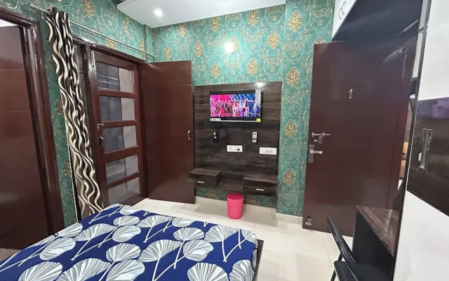 Entire 3bhk Luxury Flat in Zirakpur-panchkula-chandigarh-mohali, Punjab, India