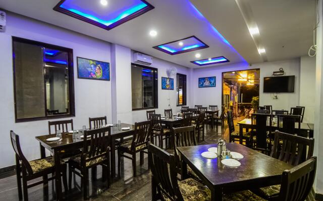 OYO 36626 Eden Residency