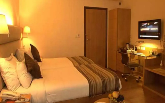 The Manor Bareilly Hotel