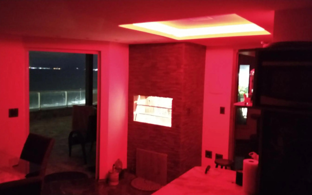 Apartamento de Cobertura frente para o mar Itapema