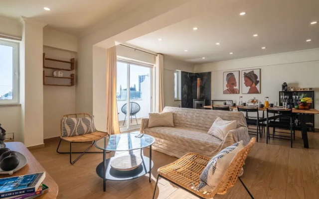 Montechoro Sea View 3 Bedroom Apartment