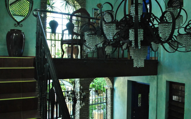 Gayac Residences