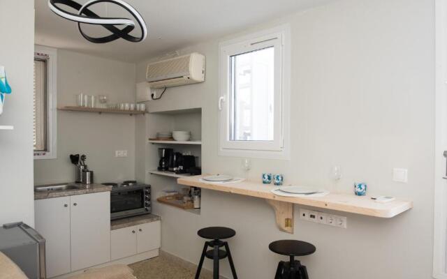 Amazing Maisonette with Roof Garden  BBQ