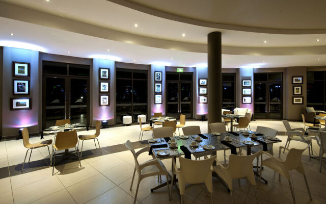 Legend Golf & Safari Resort