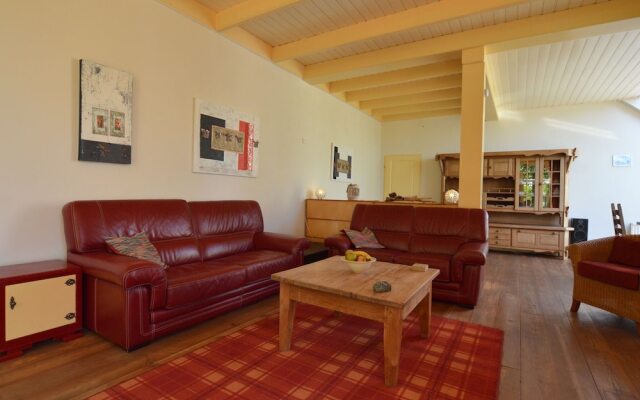 Beautiful Holiday Home in Dwingeloo With Garden