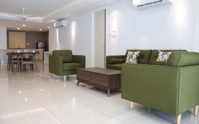 Aman Hills Hotel