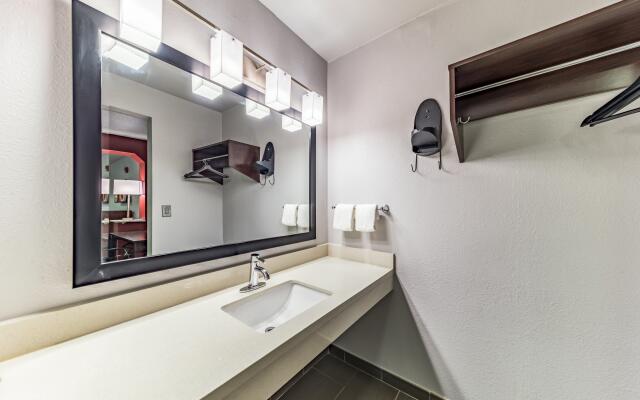 Red Roof Inn Dallas - Mesquite/ Fair Park NE
