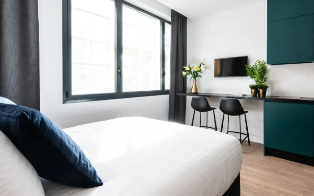 YAYS Paris Issy by Numa