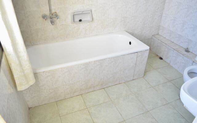 Cool Breeze Hotel Mombasa