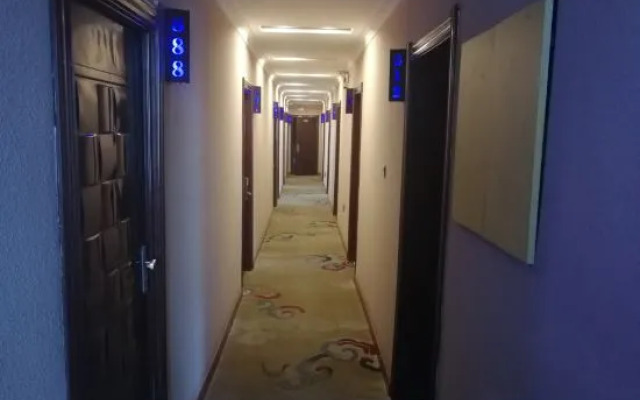 Harbin Yinnian Hotel