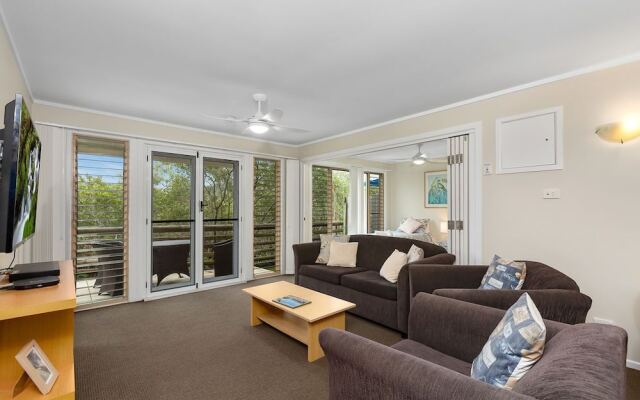 Hastings Cove Holiday Escape