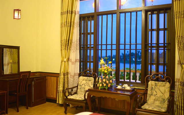 Huy Hoang River Hotel
