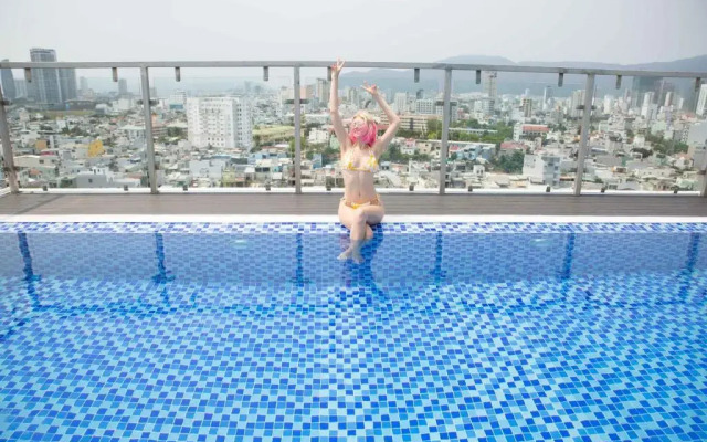 Calix Hotel