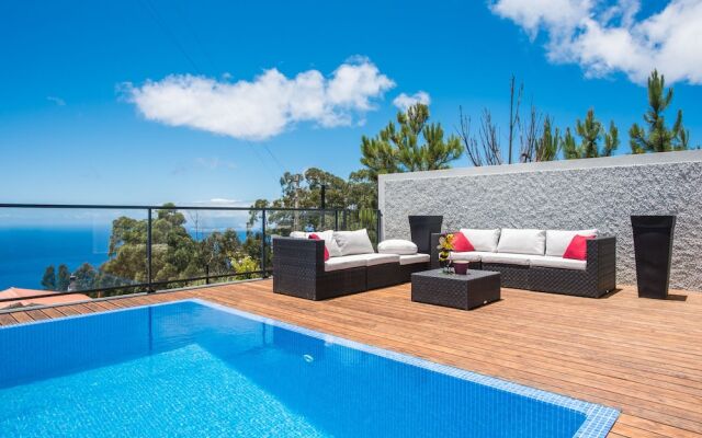 Villa Enjoy by MHM