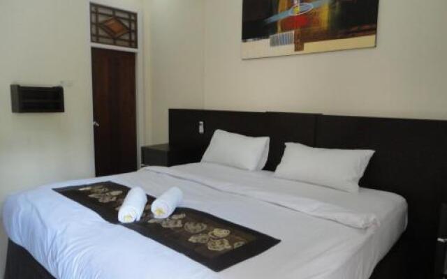 Adi Sankara Hotel