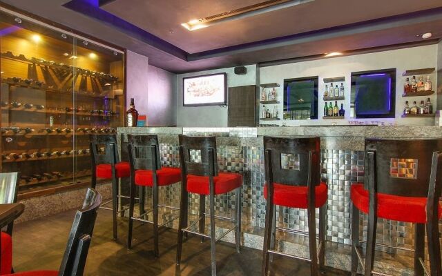 Vibe By The LaLiT Traveller