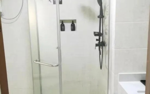 Grace Inn Qingju Hotel (Yanggu Wanhe City Branch)