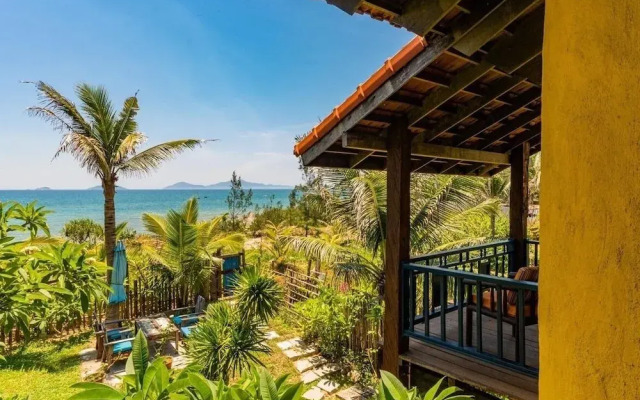 Flow House 3BR Oceanview An Bang Beach