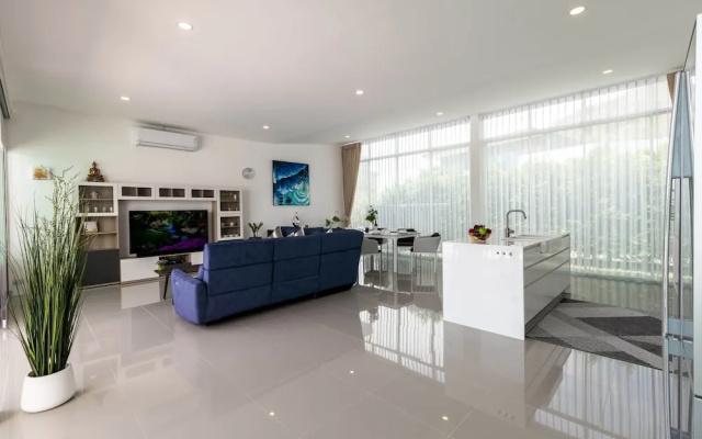 Modern 4 Bedroom Pool Villa PMK-A2