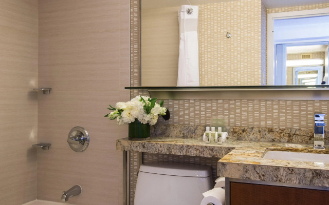 Holiday Inn Golden Gateway by IHG