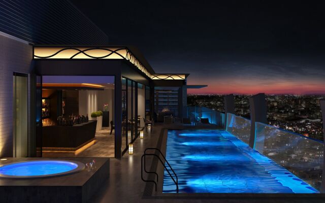 Hotel AQUA CITTA Naha