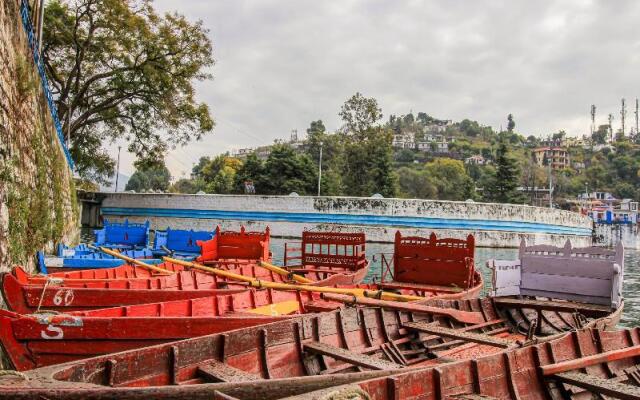 OYO 81852 Maha Maya Inn Home Stay