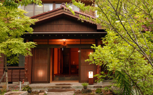 Shinshu Kakeyu Onsen Katsura Ryokan