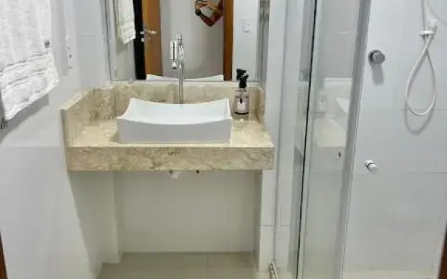 Apartamento novo luxuoso próximo a rua de lazer