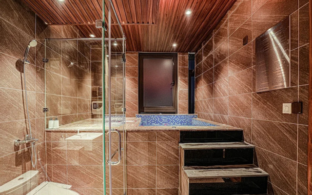 Nesta - The Grand Hao Nam