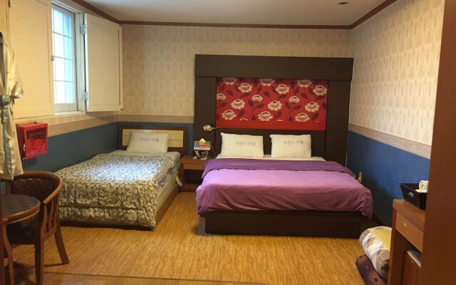 Prince Hotel