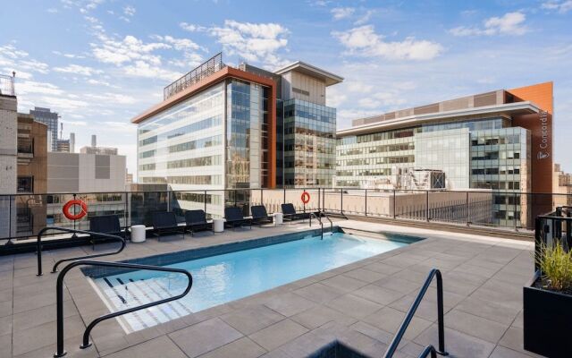 Sonder by Marriott Bonvoy Maisonneuve Apartments Downtown