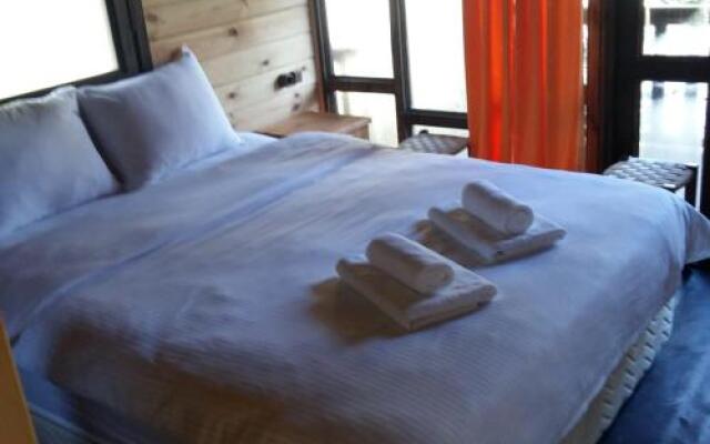 Viya Rafting Bungalovlari