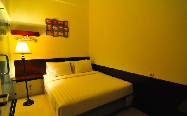 Capsule Hostel Old Batavia