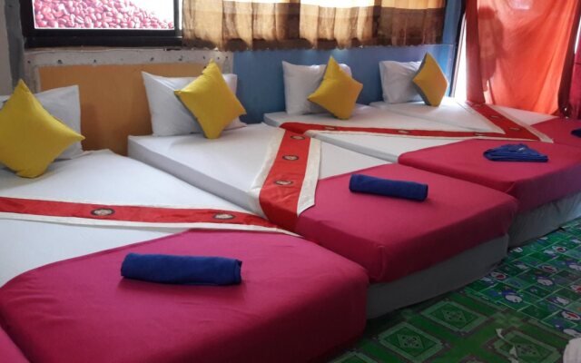 Delos inn Baankai Beach