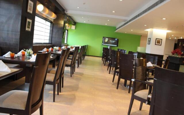 The Hans Hotel New Delhi