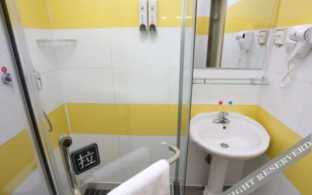 Meijing Junxiang Hotel (Tianjin Binjiang Road)