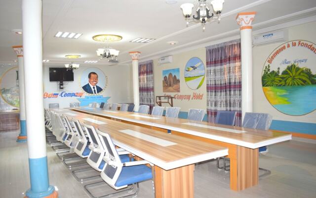 Bam Company Hotel