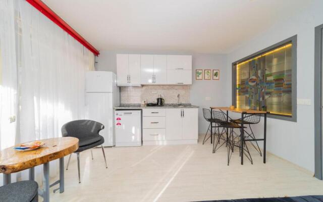 Cozy Flat Near Sea With Balcony in Muratpasa