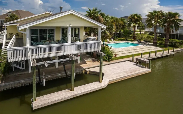 Luna Mar by Ryson Vacation Rentals