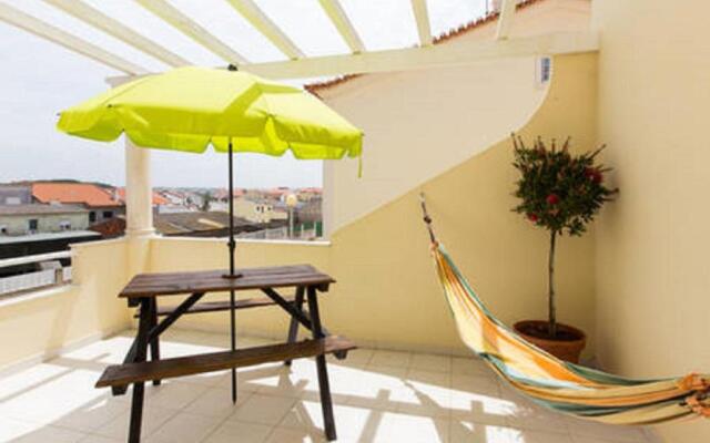 Pineapple Surf House - Hostel