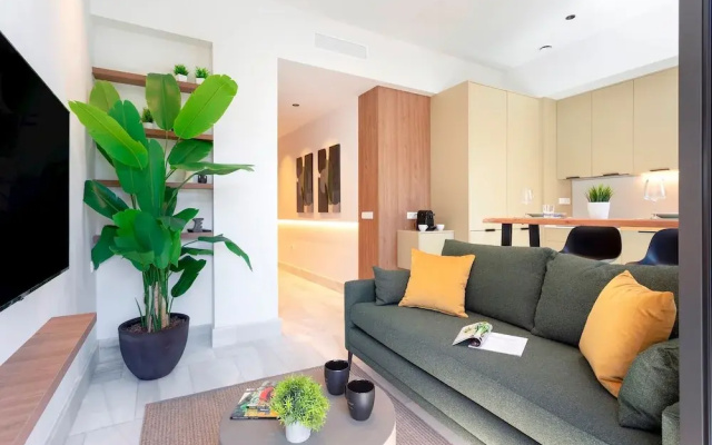 Bright Apartment in Seville San Vicente IV