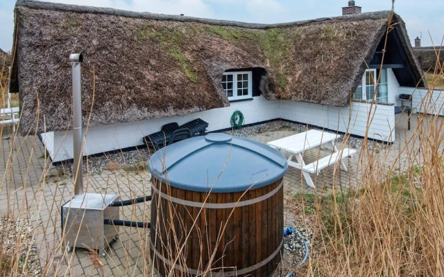 8 Person Holiday Home in Ringkobing-by Traum