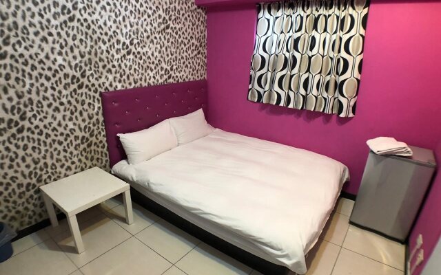 Taichung Calfhouse Hostel