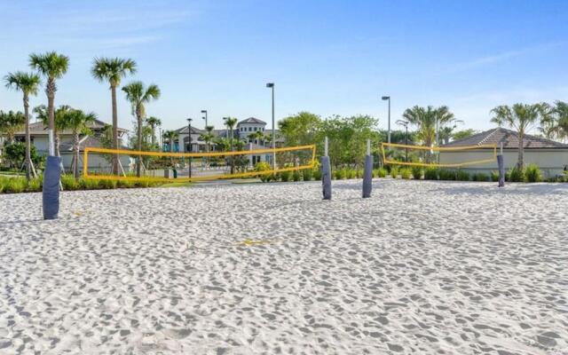 Modern Star Wars Vacation Home CG1593