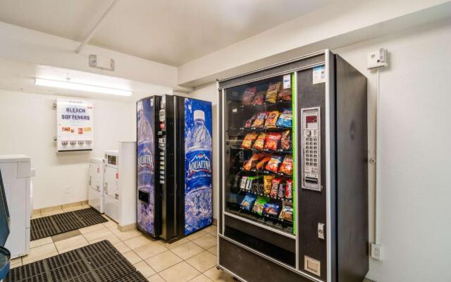 Motel 6 Rolling Meadows, IL - Chicago Northwest