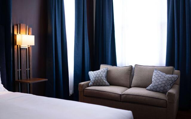 The Esquire Hotel Downtown Gastonia, an Ascend Collection Hotel