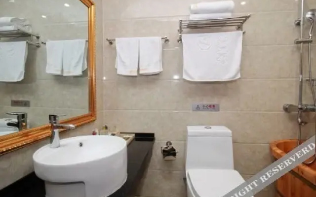 Anfeng Royal Business Hotel